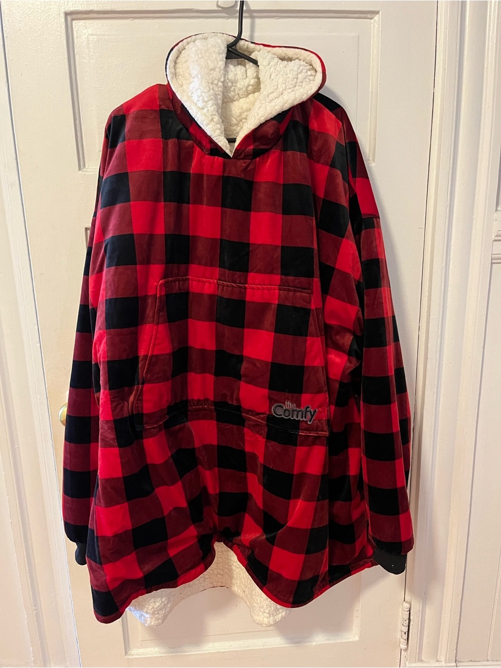 THE COMFY Original Red & Black Plaid Sherpa-Lined Hoodie Blanket